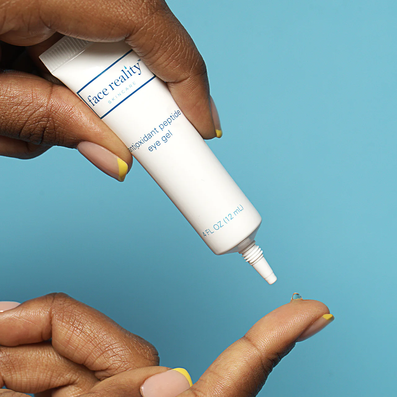 applying antioxidant peptide eye gel